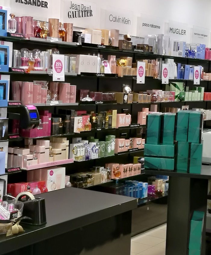 Photo of bottles of perfume