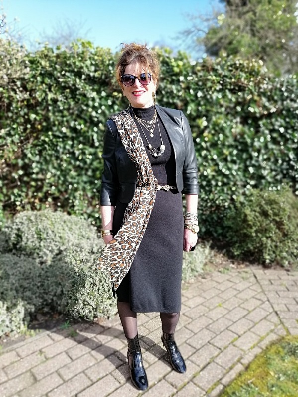 leopard scarf on black dress