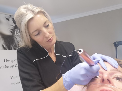 Mariska of Beautique in Brummen