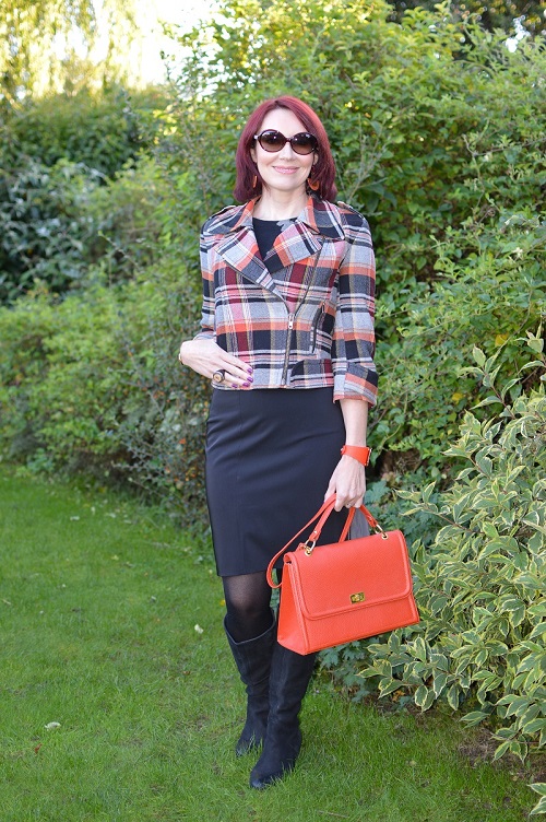 pencil skirt outfit