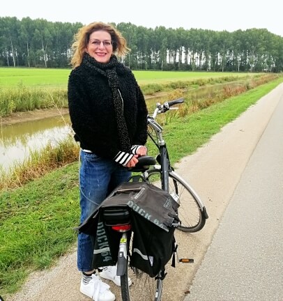 On the bicycle, very cold!