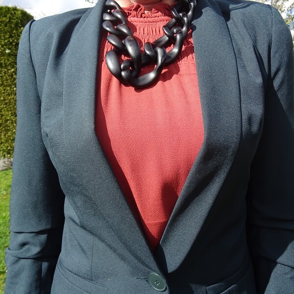 black chain necklace