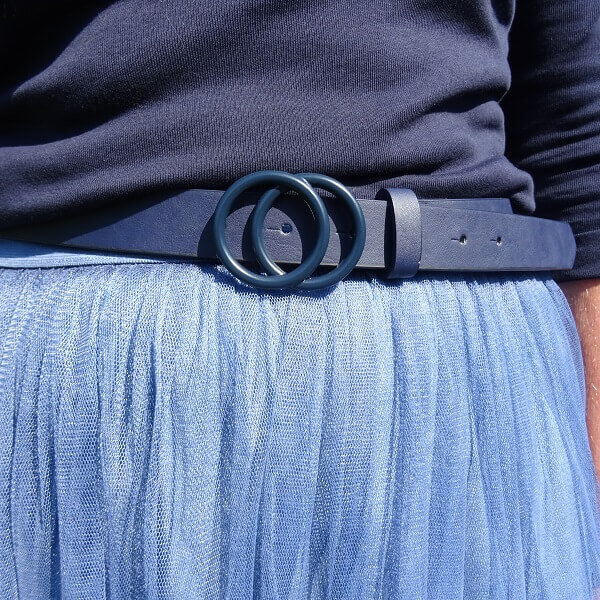 navy blue loop belt