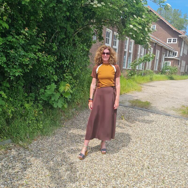 brown silk skirt