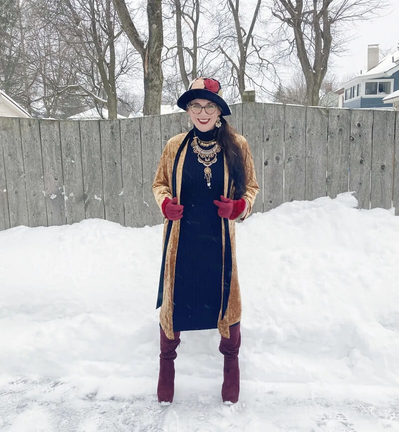 golden statement necklace