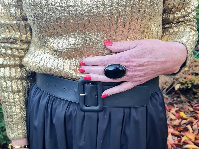 black statement ring