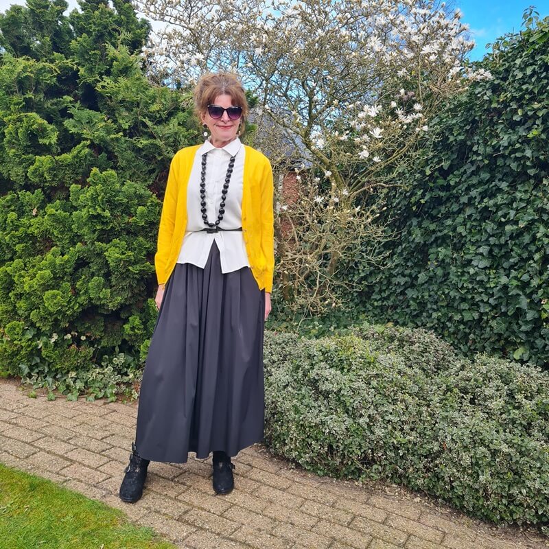 yellow black and white outfit