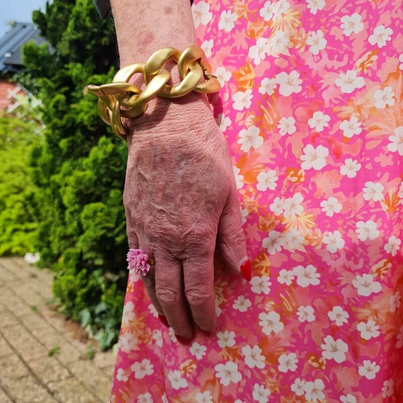 statement bracelet
