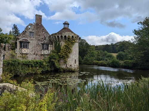 Scotney castle