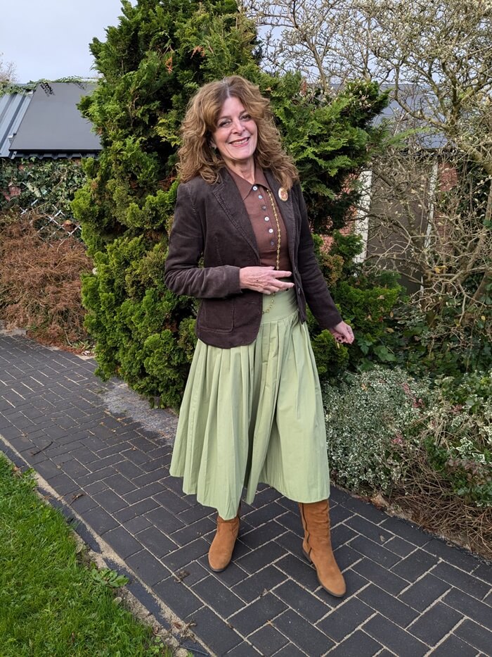 corduroy blazer in brown