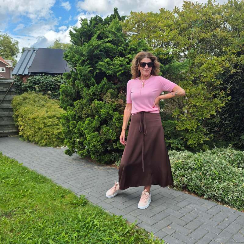 soft pink rich brown