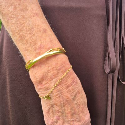 golden bracelets
