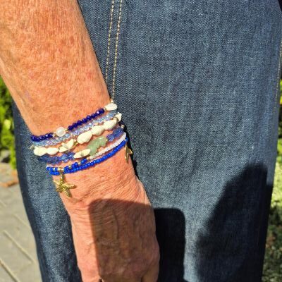 blue beaded bracelets