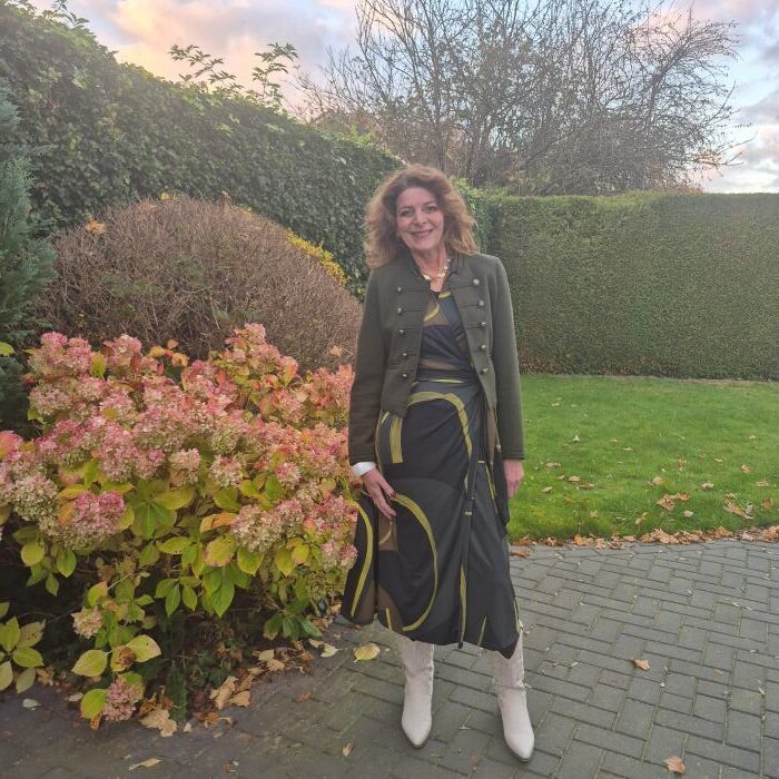 military style jacket outfit