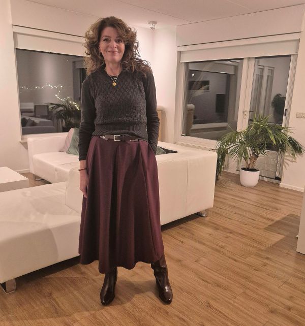 burgundy skirt and grey top