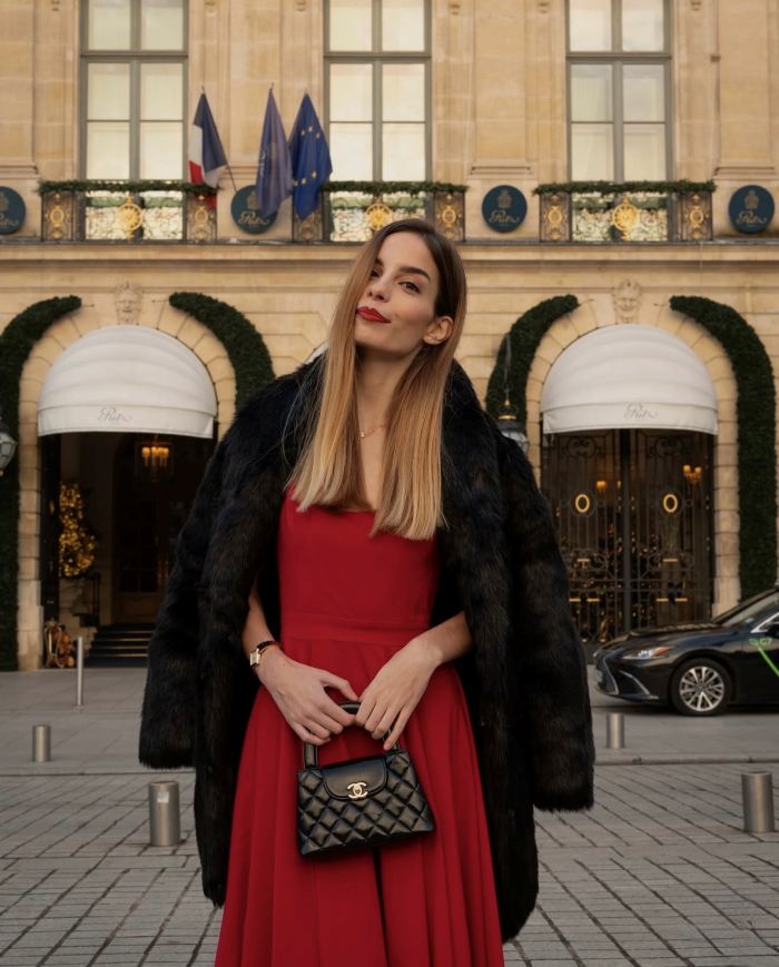  How to Wear a Faux Fur Coat: Effortless Style for Every Season